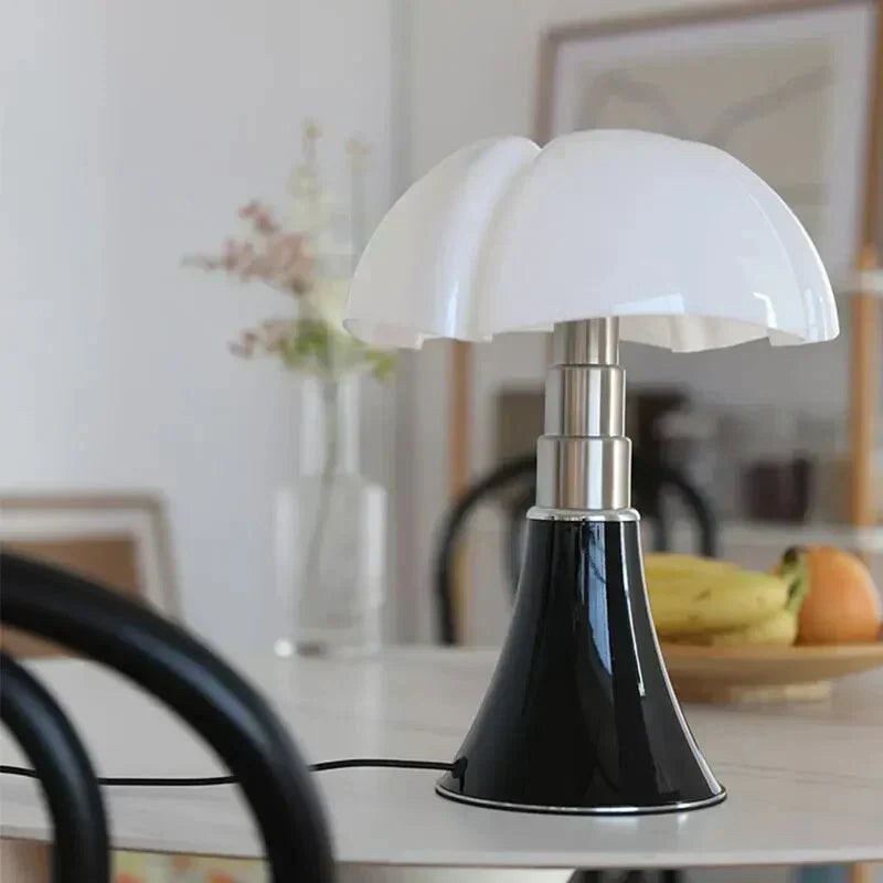 Designer Flower Table Lamp - FloraLuxe | Kalsten