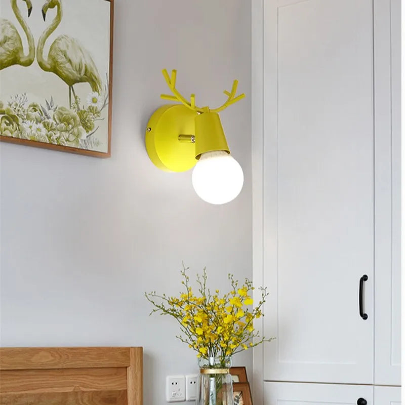 Modern Antler Wall Lamp – Wood and Metal LED Light for Children's Room & Living Room | Kalsten