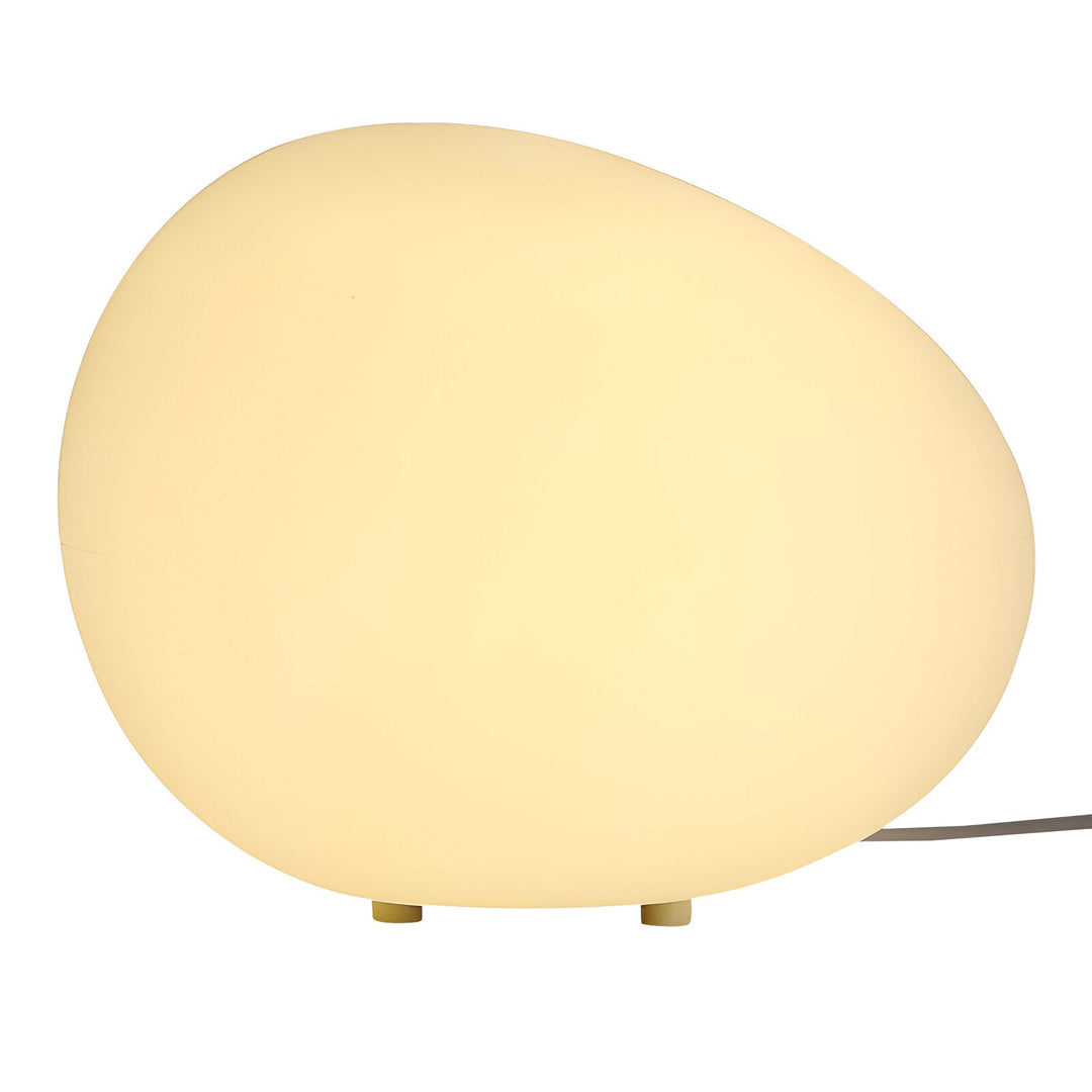 Round Metal Table Lamp in Scandinavian Design | Kalsten