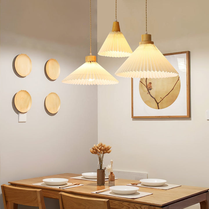 Nordic Minimalist Pleated Wood Pendant Light | Kalsten