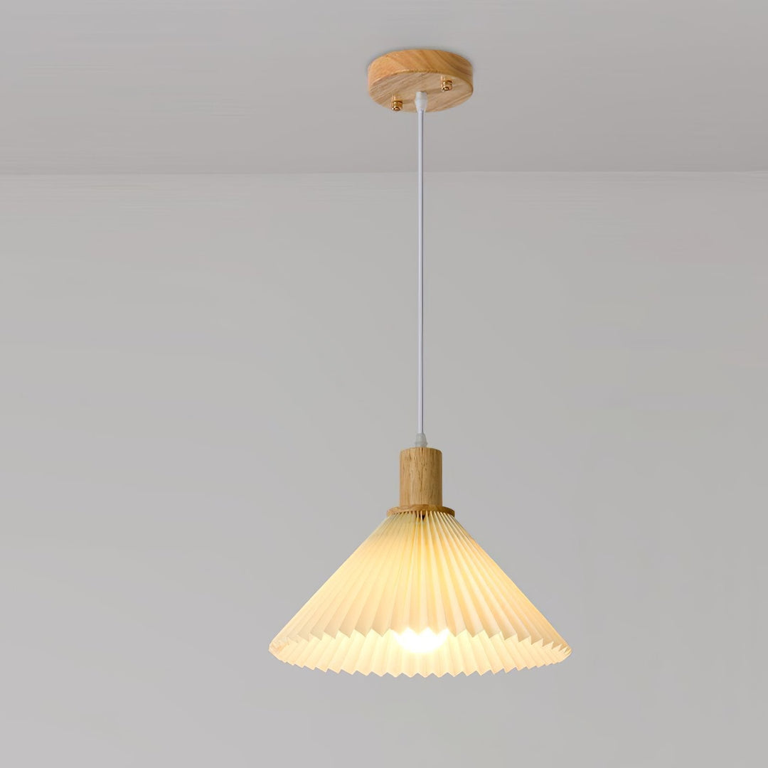 Nordic Minimalist Pleated Wood Pendant Light | Kalsten