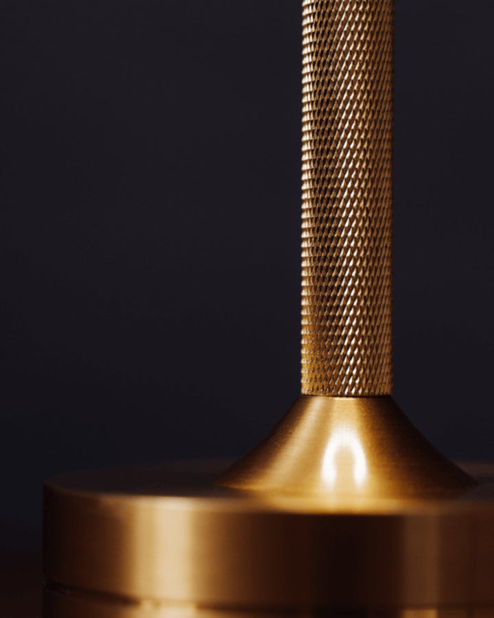 NordicaLight Luxe Wireless Table Lamp for Elegant Lighting | Kalsten