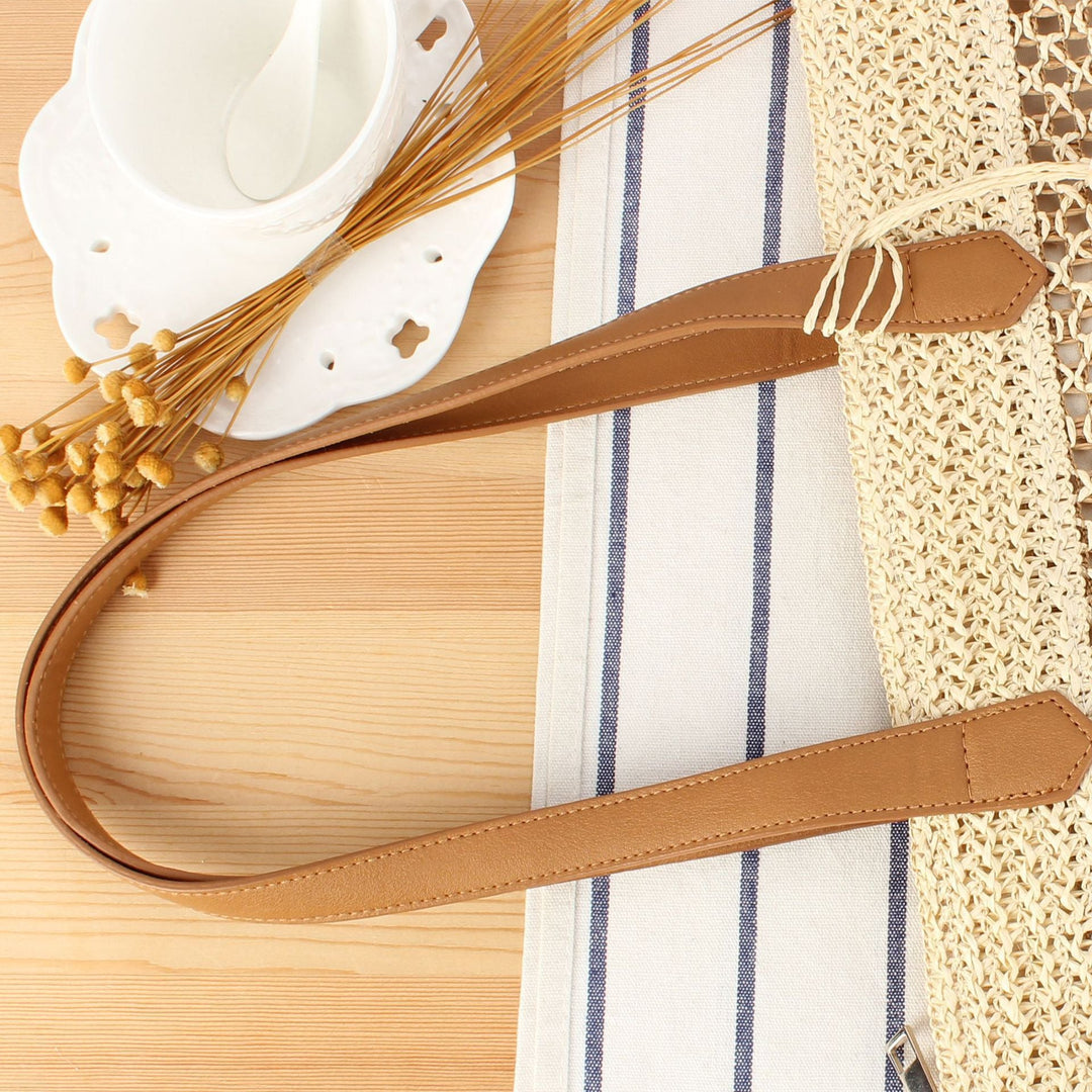 Handbag Made from Handwoven Natural Material with Elegant Tassel Details Kalsten