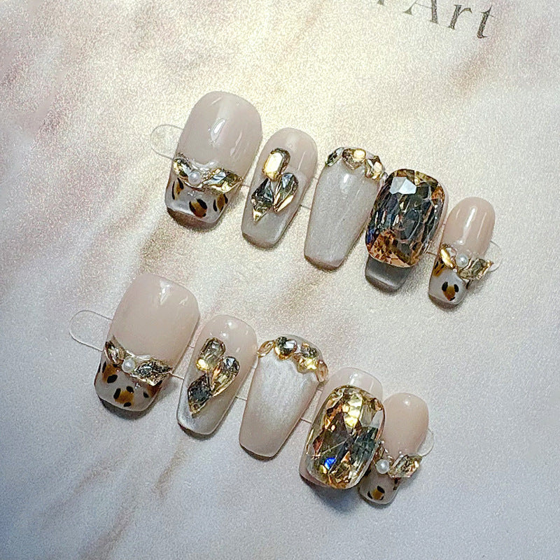 Stylish Press-On Nails Kalsten
