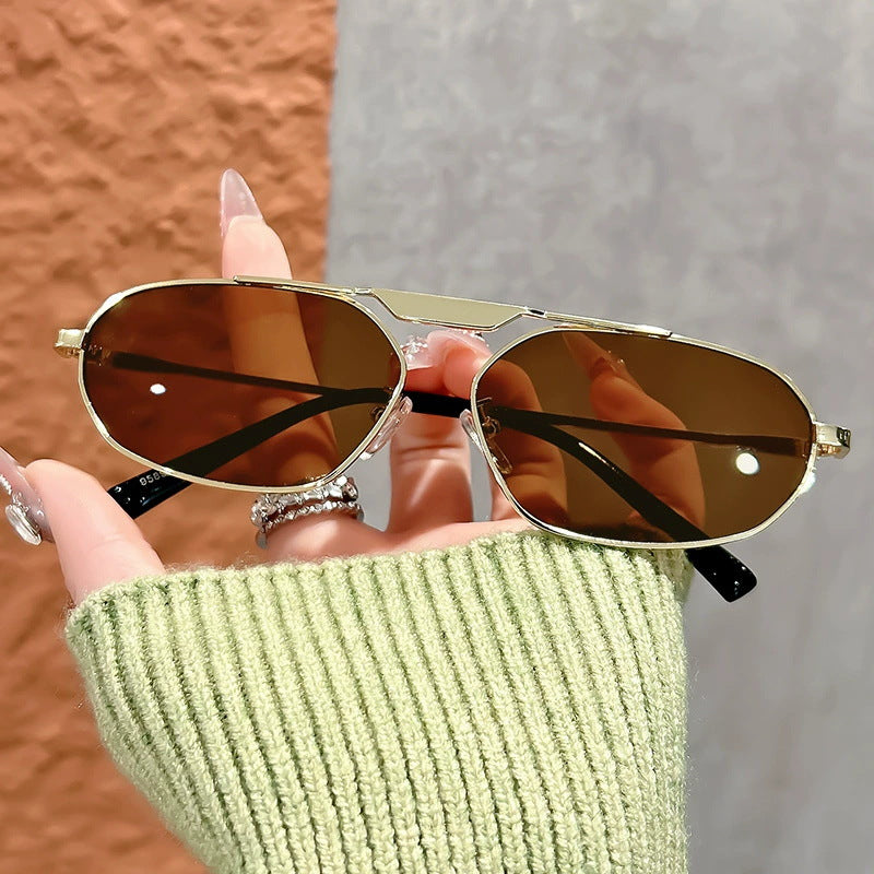 Ladies fashionable sunglasses in elegant polygon design Kalsten