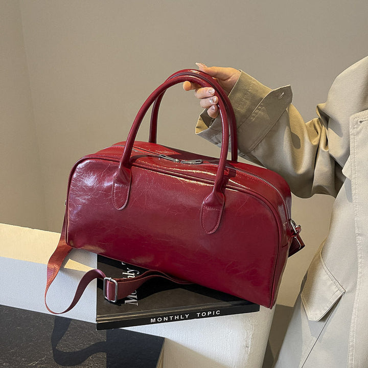 Elegant and Spacious Weekend Bag Made of High-Quality Synthetic Leather Kalsten