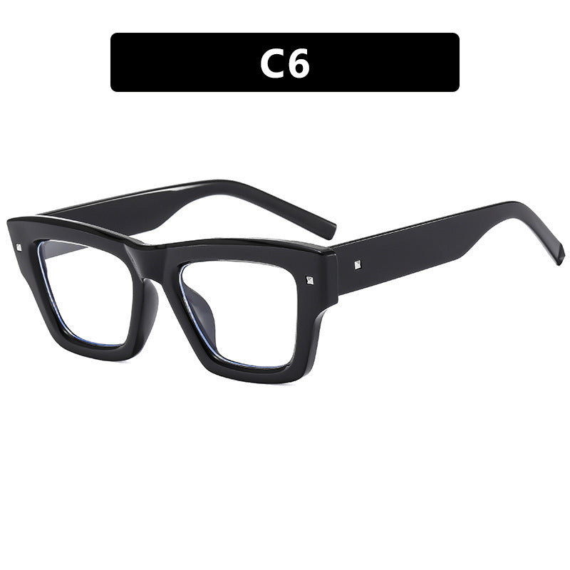 Ladies fashionable rectangular glasses with multifaceted design Kalsten