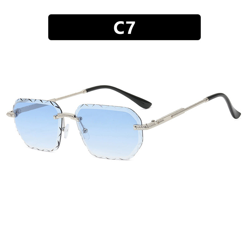 Women's geometric sunglasses with mirrored lenses and sturdy frame Kalsten