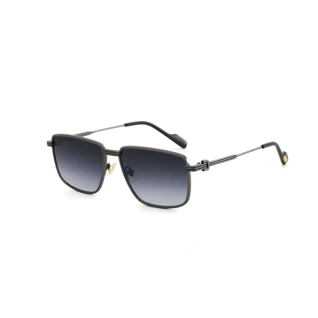Ladies trendy sunglasses with striking frame and polarized lenses Kalsten