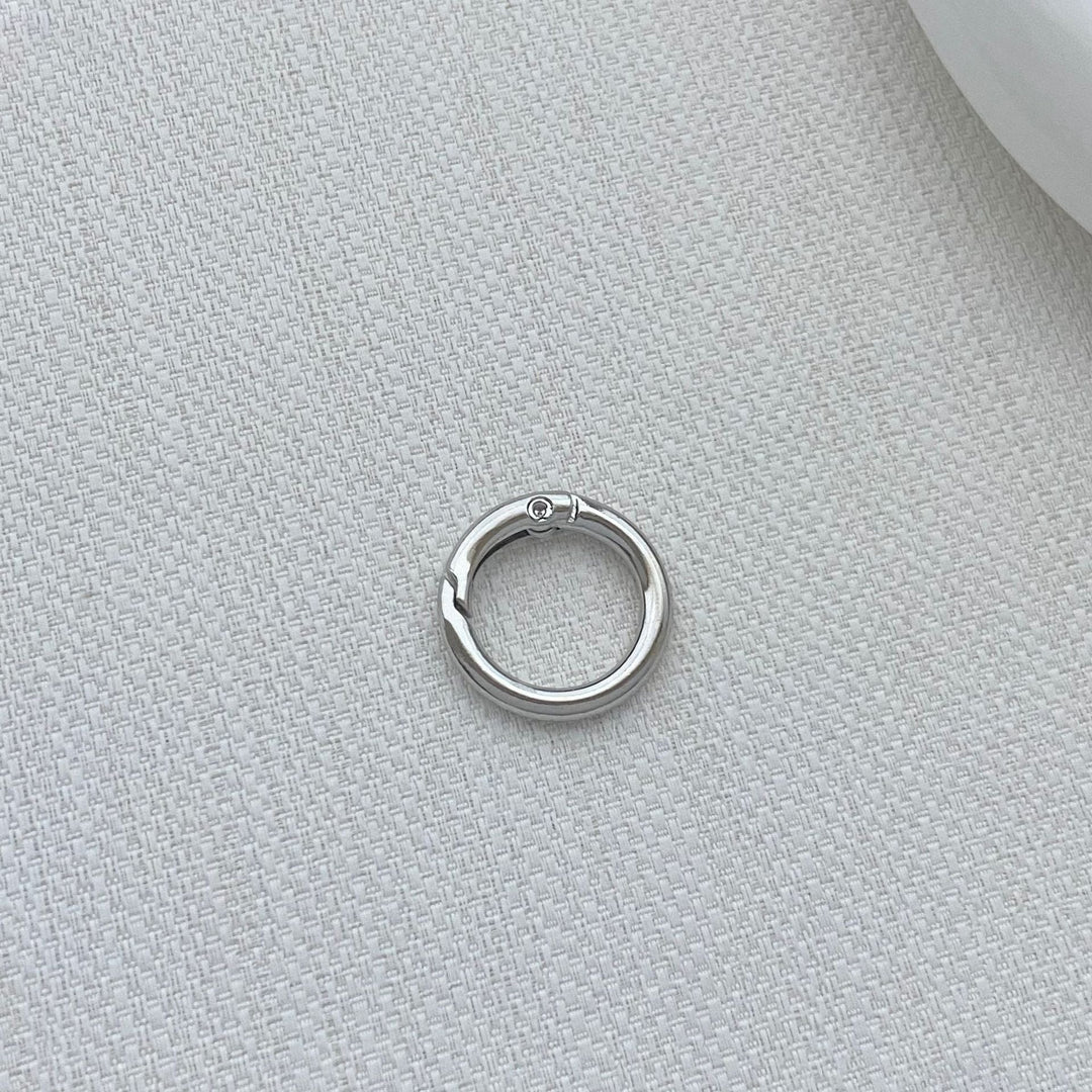 Versatile Circular Keyring Kalsten