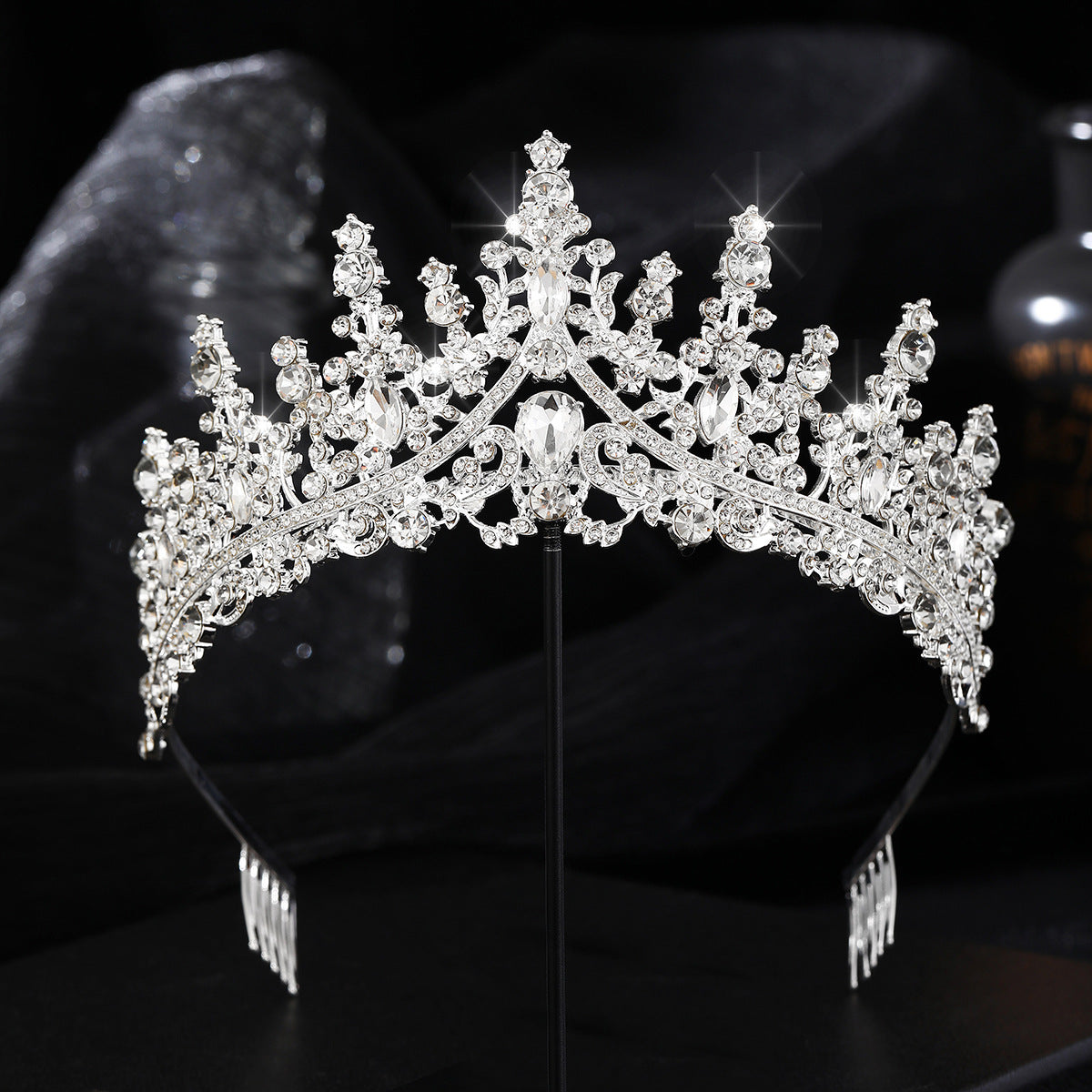 Ladies' Rhinestone Tiara with sparkling gemstone wreath