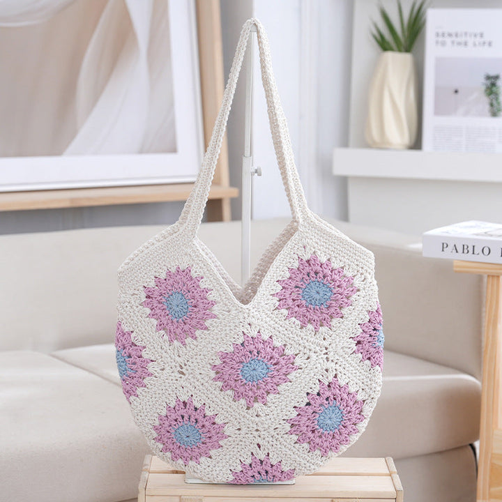 Crochet shopper with floral patterns Kalsten