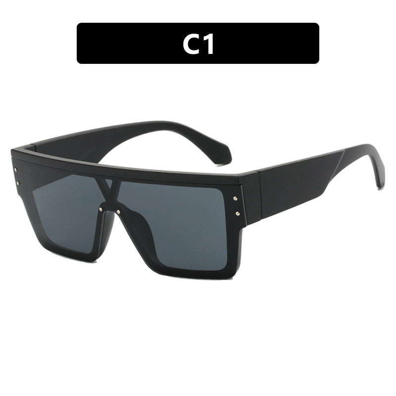 Women's fashionable sunglasses with oversized design and protective UV filter Kalsten