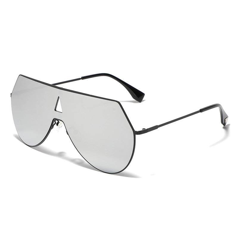 Women's futuristic oversized sunglasses with protective metal frame Kalsten