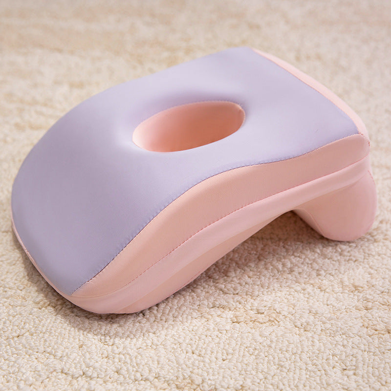 ergonomic pillow with cutout Kalsten