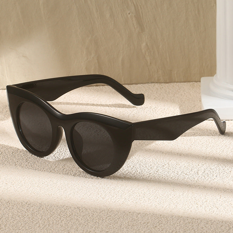 Ladies Cat-Eye Sunglasses with Wide Frame and UV Protection Kalsten
