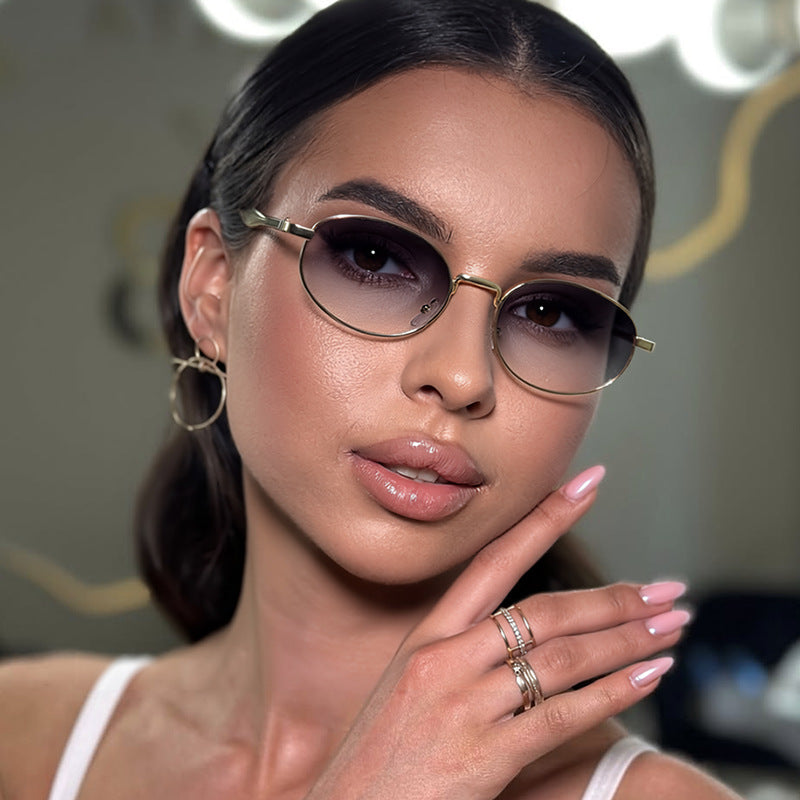 Women's robust round sunglasses with mirrored lenses Kalsten