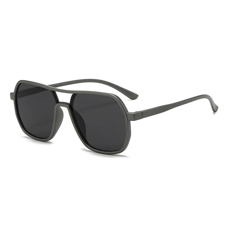 Women's trendy oversized sunglasses in modern design Kalsten