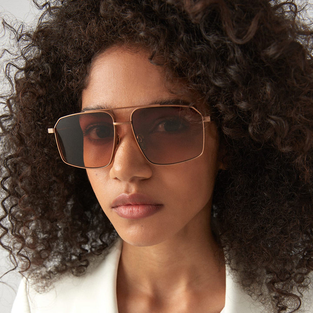 Women’s fashionable sunglasses in geometric design Kalsten