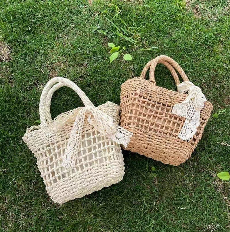 Handcrafted straw bag Kalsten