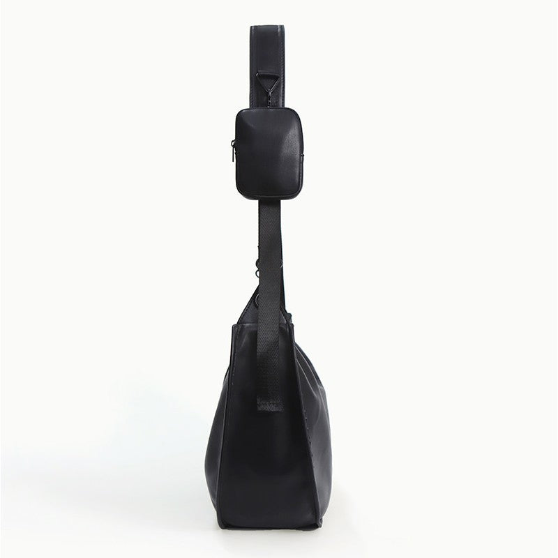 Elegant Shoulder Bag In Curved Shape Kalsten