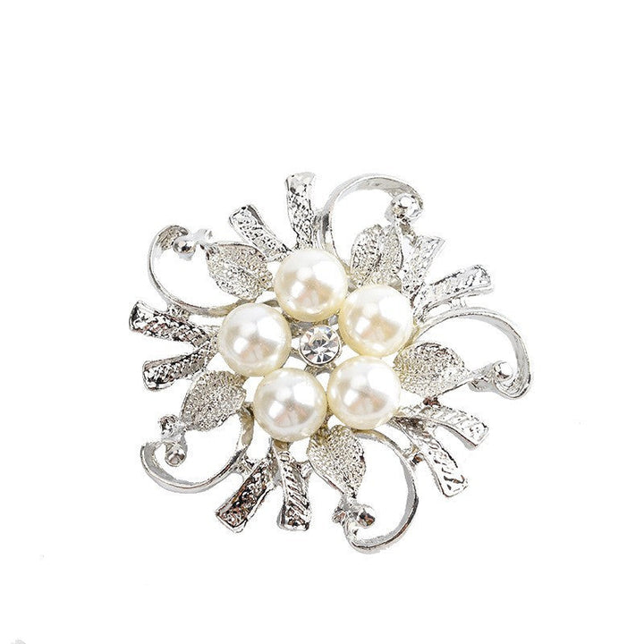 Glamorous brooch with pearl set Kalsten