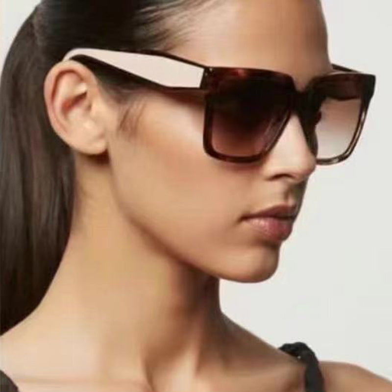 Women’s optical sunglasses in a unique tortoiseshell pattern with UV protection Kalsten