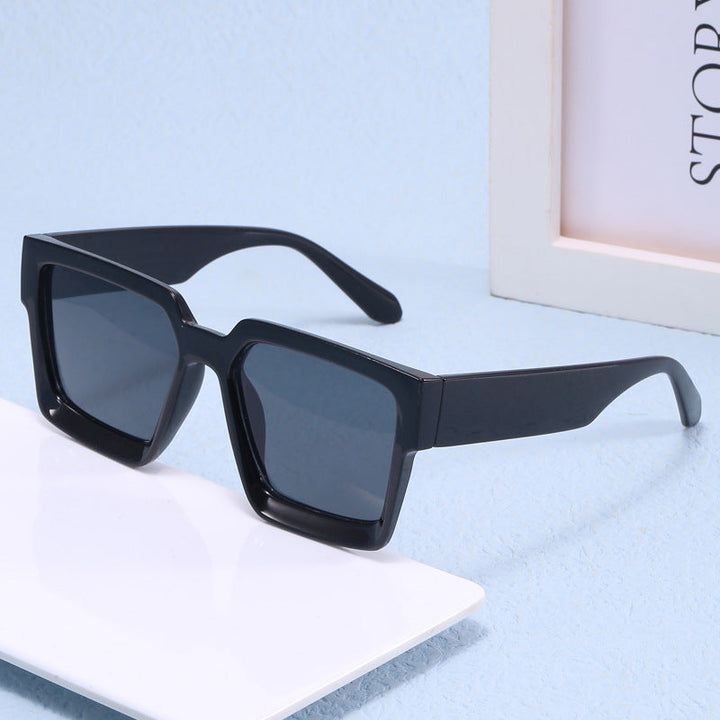 Ladies Oversized Sunglasses with Fashionable Transparent Frame Kalsten