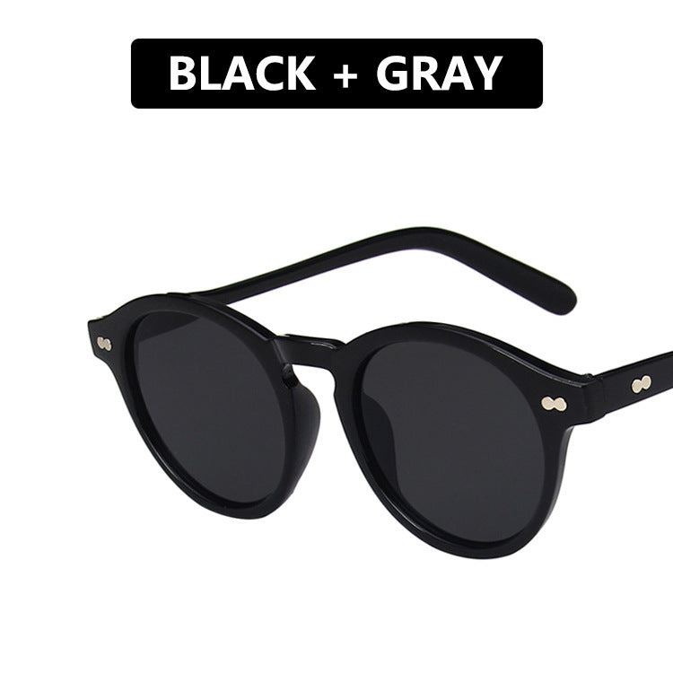 Ladies extravagant round sunglasses with lightweight frame structure and polarized lenses Kalsten