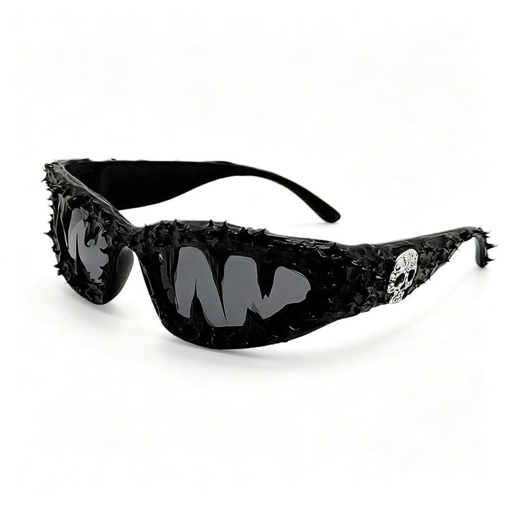 Ladies creative fashion sunglasses with unique spikes and skull design Kalsten