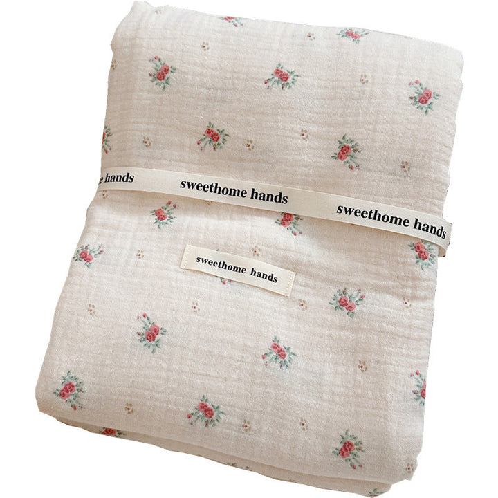 Unisex cuddly muslin blanket with elegant floral pattern Kalsten