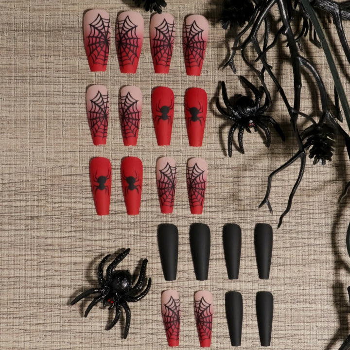 Halloween-Themed Press-On Nail Art Kalsten