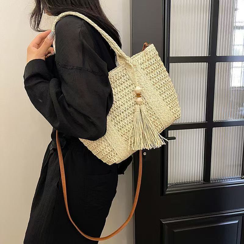 Braided tote bag with tassels and leather details Kalsten
