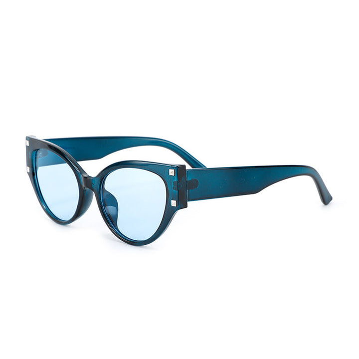 Women's trendy Cat-Eye sunglasses with glamorous accents Kalsten
