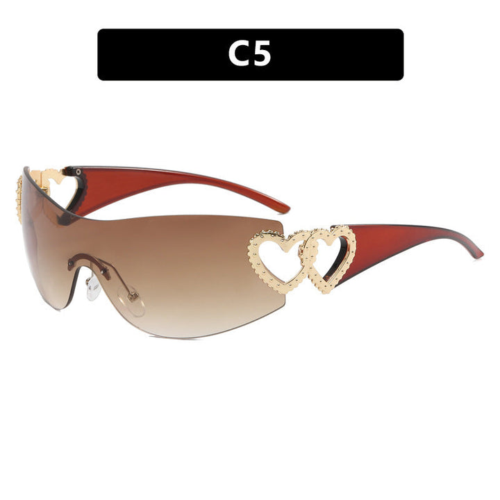 Ladies sporty sunglasses in trendy shield design with heart accents Kalsten