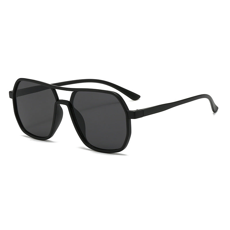 Women's trendy oversized sunglasses in modern design Kalsten