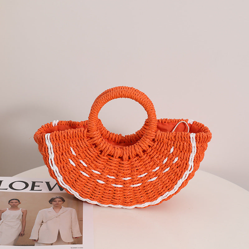Eye-catching handbag with unique wave profile Kalsten
