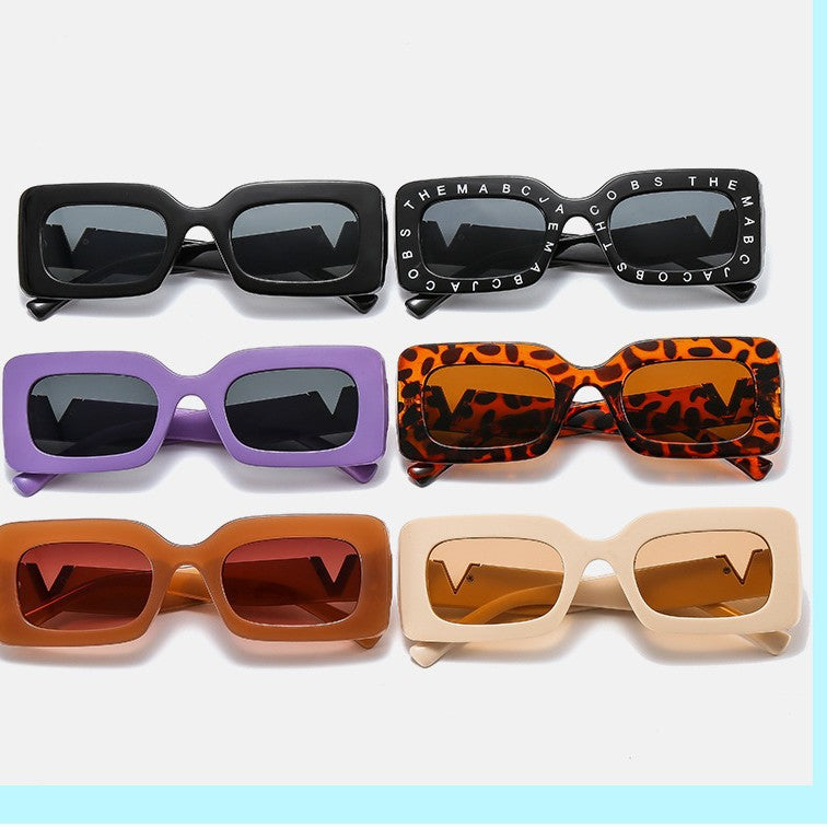 Ladies Stylish oversized sunglasses with unique frame Kalsten