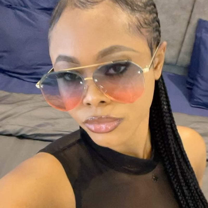 Women's geometric sunglasses with delicate frame Kalsten