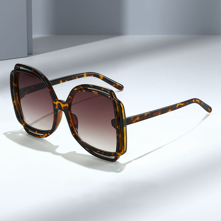 Ladies Fashion Sunglasses with Modern Frame Kalsten