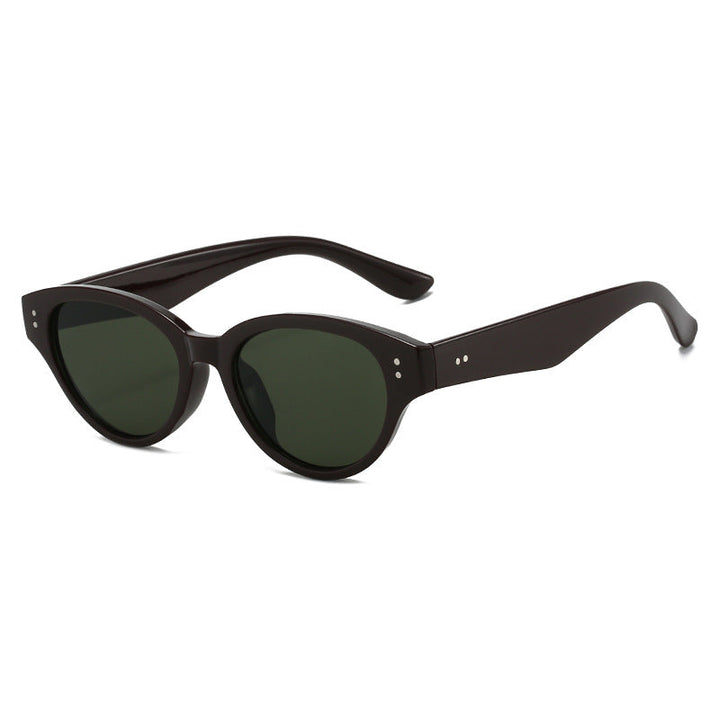 Women Cat-Eye Sunglasses with retro-inspired frame structure Kalsten