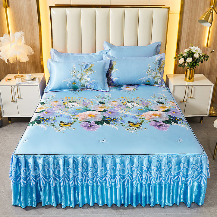 Ladies daybed cover with playful bear motif Kalsten