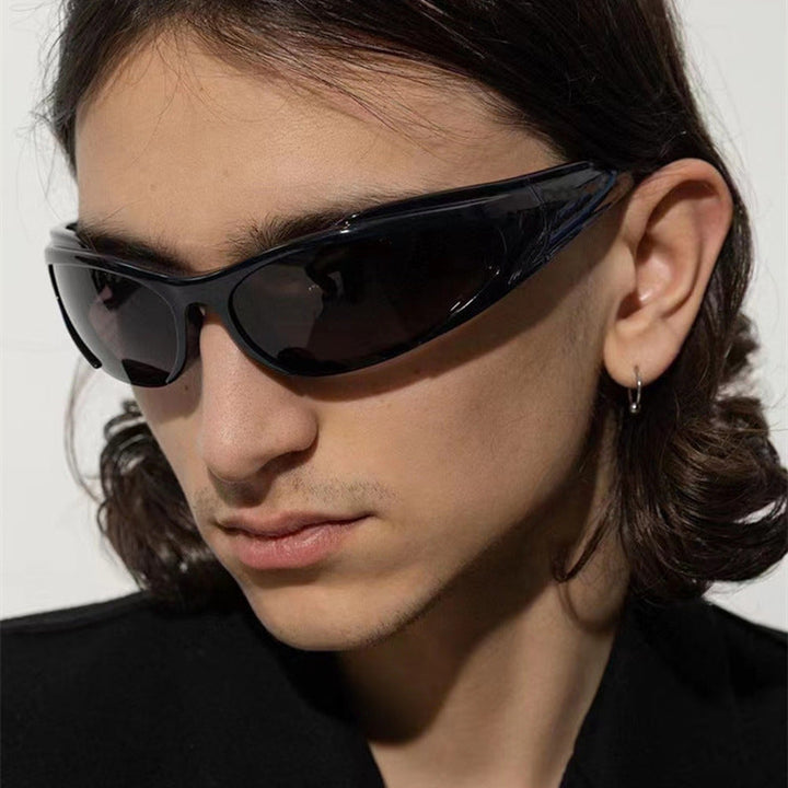 Ladies sporty UV protection sunglasses with aerodynamic design Kalsten