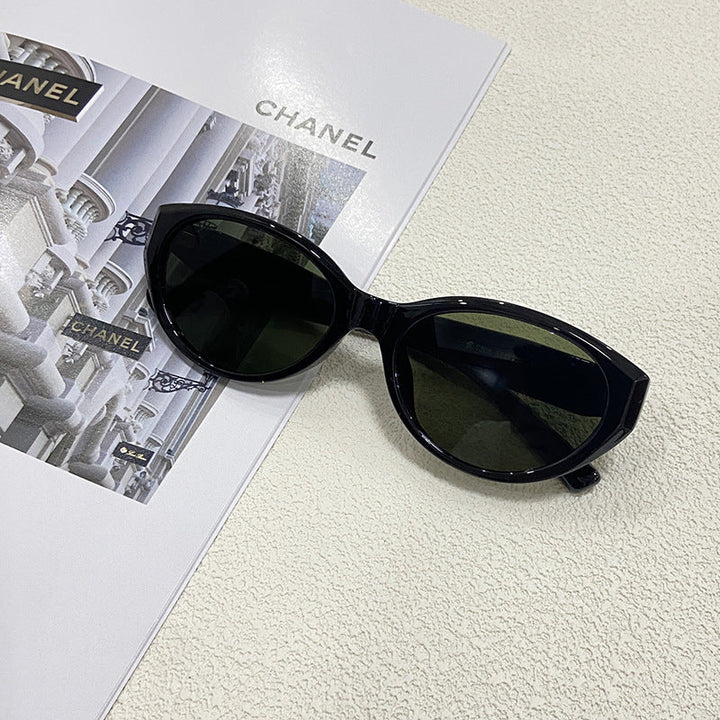 Fashionable Cat-Eye Sunglasses for Stylish Outfits Kalsten