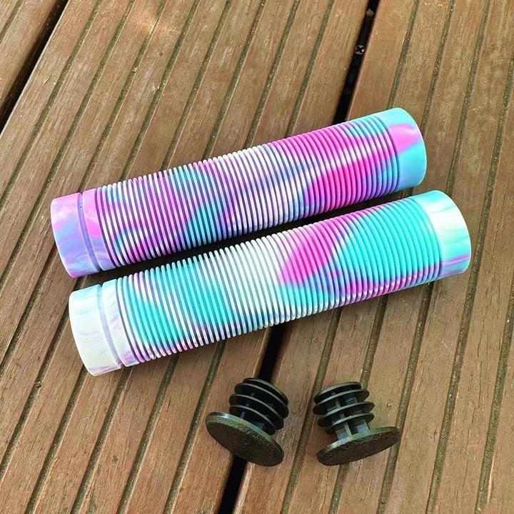 Vibrant Textured Bicycle Handlebar Grips Kalsten
