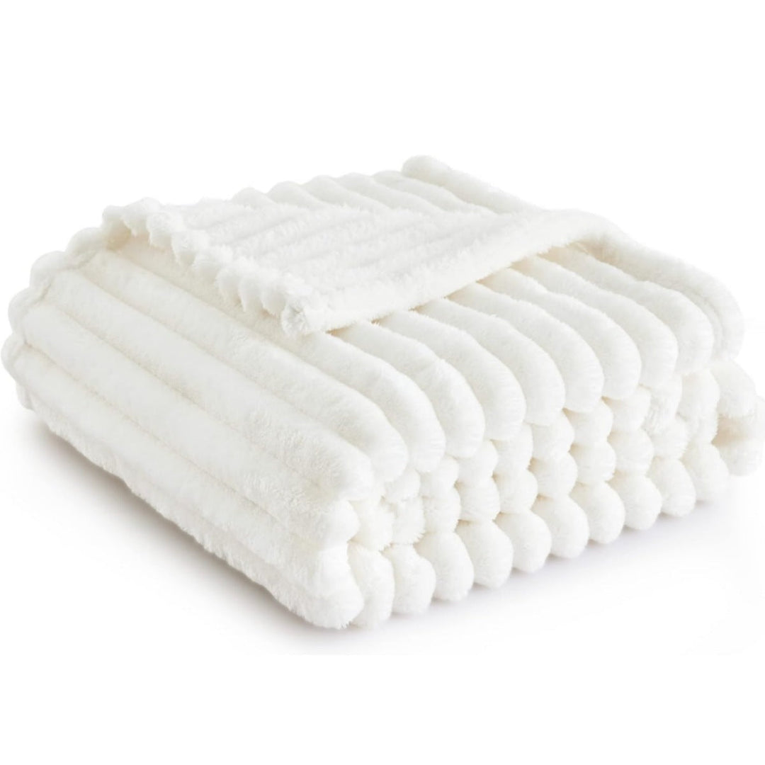 Cozy Plush Throw Blanket Kalsten