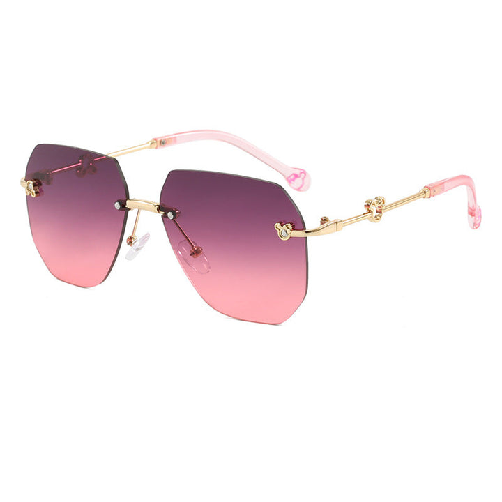 Ladies stylish oversized sunglasses with faceted frame Kalsten