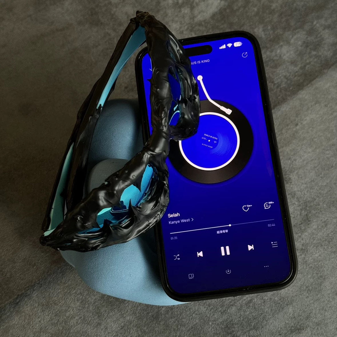 Women's Creative Fashion Sunglasses with Unique Frame Kalsten