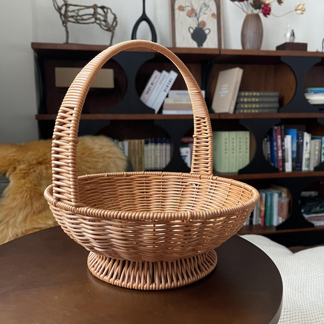 Women's round pasture basket with practical handle Kalsten