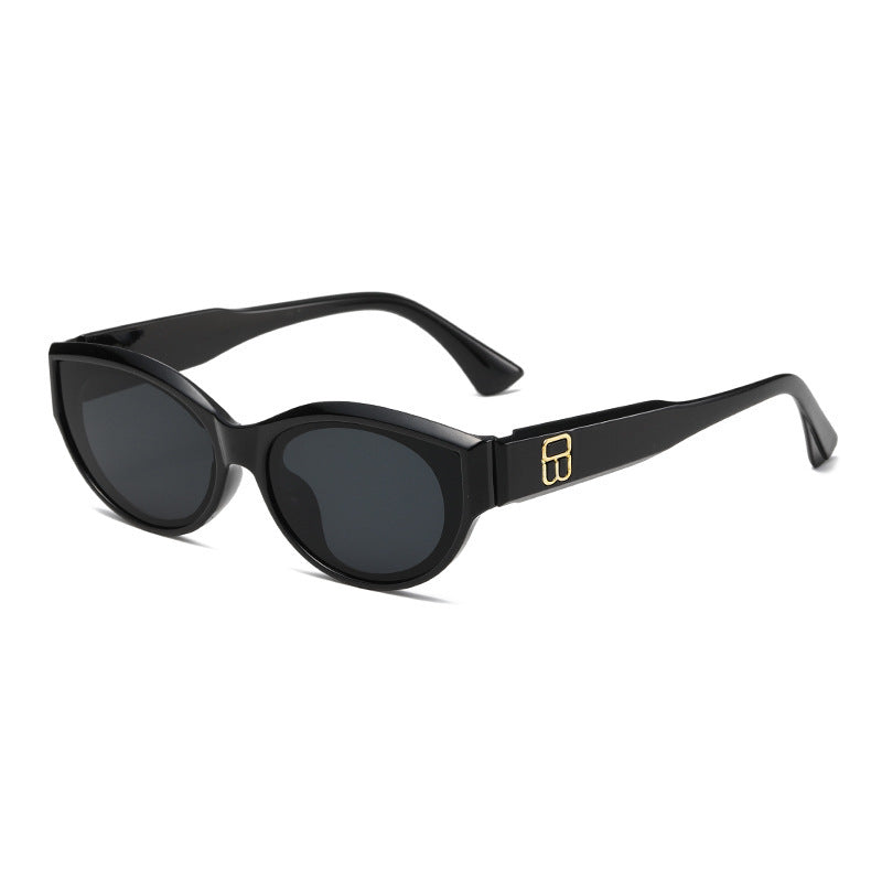 Women's trendy Cat-Eye sunglasses with luxurious design Kalsten
